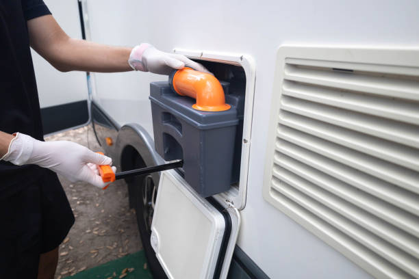 Best Luxury portable toilet rental  in Brookneal, VA